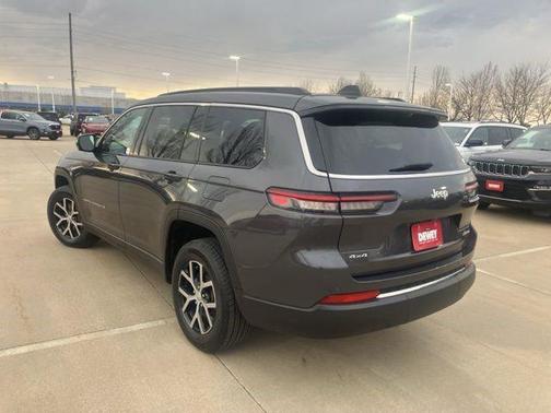 Baltic Gray Metallic Clearcoat 2024 Jeep Grand Cherokee L Limited