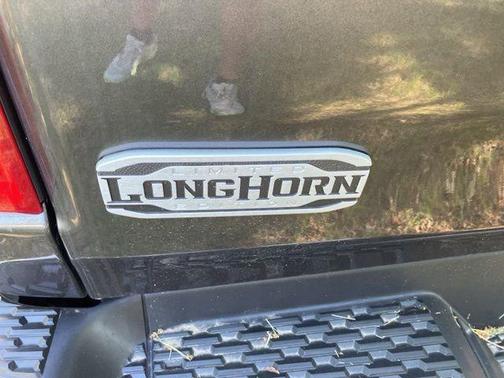 Granite Crystal Metallic Clearcoat 2026 RAM 1500 Longhorn