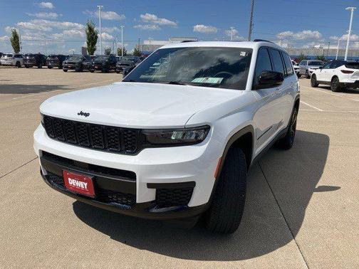 2023 Jeep Grand Cherokee L Altitude 4x4