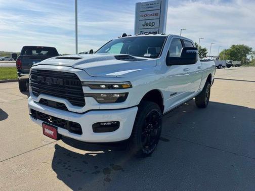 Bright White Clearcoat 2026 RAM 2500 Laramie Crew Cab 4x4 6'4' Box