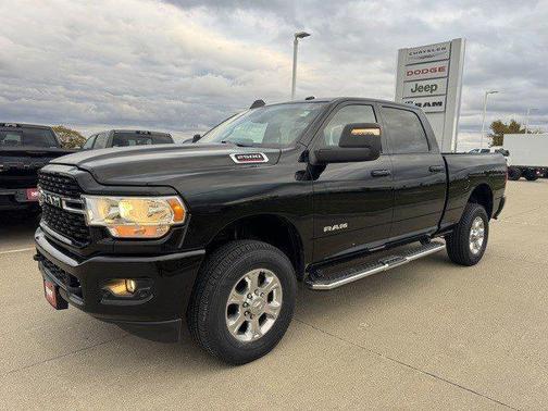 2024 RAM 2500 Big Horn Crew Cab 4x4 64' Box