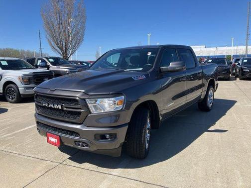Granite Crystal Metallic Clearcoat 2023 RAM 1500 Big Horn/Lone Star