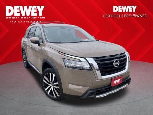 Baja Storm 2024 Nissan Pathfinder Platinum 4WD