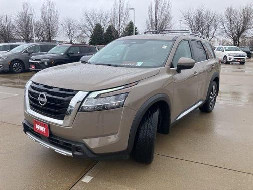 Baja Storm 2024 Nissan Pathfinder Platinum 4WD