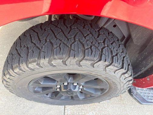 Flame Red Clearcoat 2022 RAM 2500 Laramie Crew Cab 4x4 64' Box