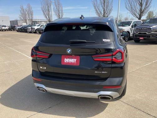 Black Sapphire Metallic 2022 BMW X3 xDrive30i