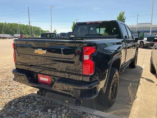 Black 2024 Chevrolet Silverado 2500 High Country