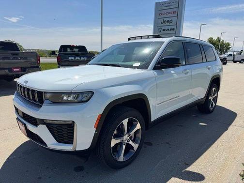 Bright White Clearcoat 2026 Jeep Grand Cherokee L Limited