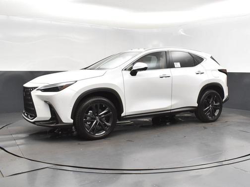 2025 Lexus NX 450h+ Luxury