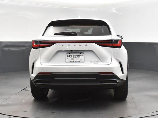2025 Lexus NX 450h+ Luxury