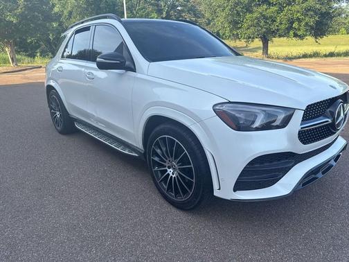 White 2021 Mercedes-Benz GLE 350 Base