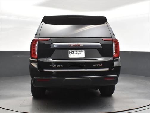 2023 GMC Yukon 4WD AT4