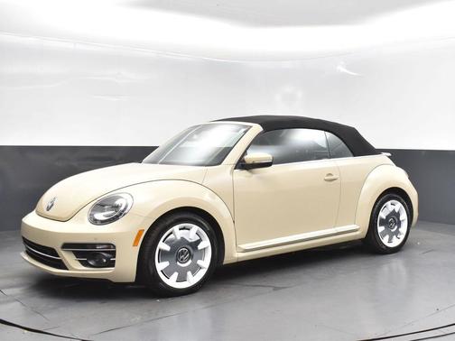 2019 Volkswagen Beetle 2.0T SE