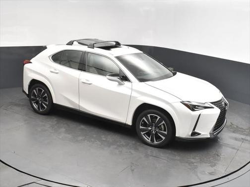 2022 Lexus UX 200 Base