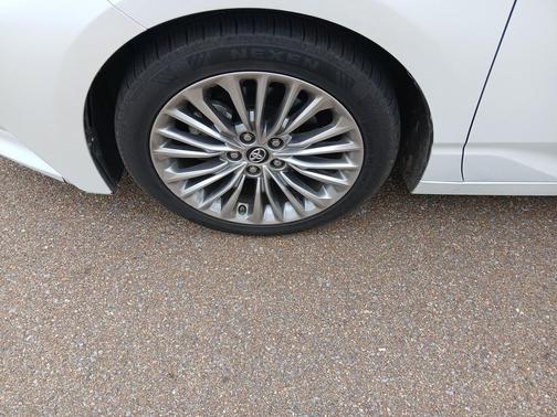 2019 Toyota Avalon Limited