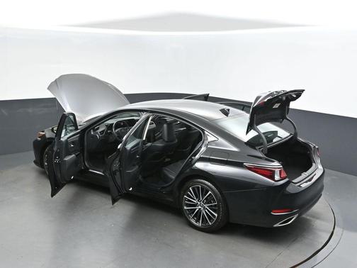 2025 Lexus ES 350 Base