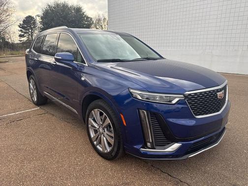 2023 Cadillac XT6 Premium Luxury AWD