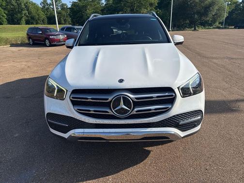 White 2022 Mercedes-Benz GLE 350 Base