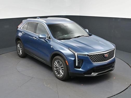 Deep Sea Metallic 2025 Cadillac XT4 Premium Luxury