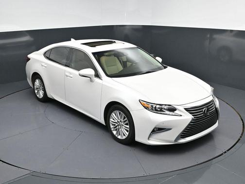 2016 Lexus ES 350 Base