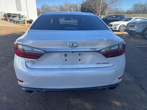 2016 Lexus ES 350 Base