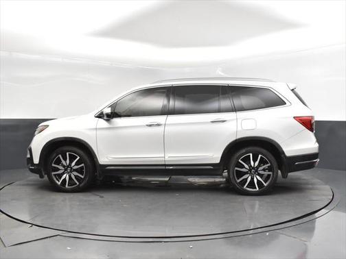 2021 Honda Pilot Touring 8-Passenger