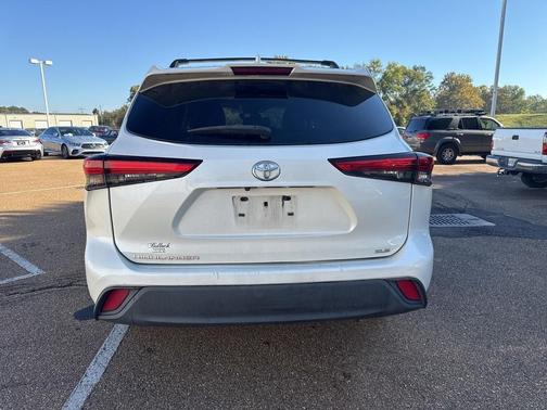 2020 Toyota Highlander XLE