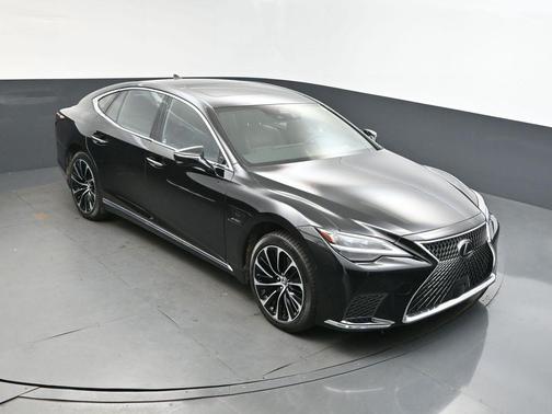 2023 Lexus LS 500h Base