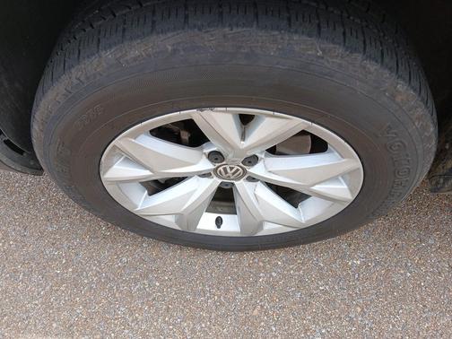 2019 Volkswagen Atlas 3.6L SE w/Technology