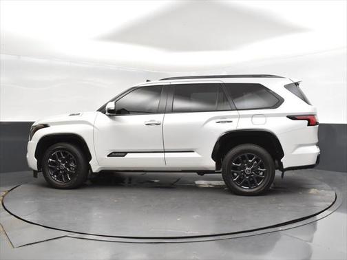 2024 Toyota Sequoia Platinum