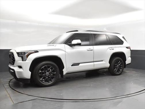 2024 Toyota Sequoia Platinum