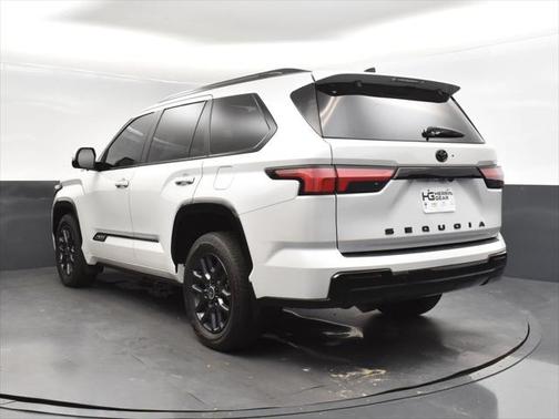 2024 Toyota Sequoia Platinum