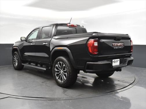 2023 GMC Canyon Denali