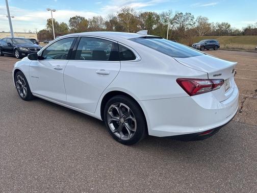 2020 Chevrolet Malibu FWD LT