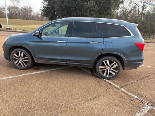 2018 Honda Pilot Touring