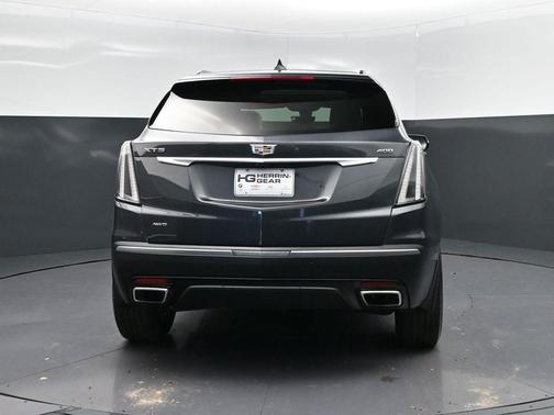 2021 Cadillac XT5 Sport