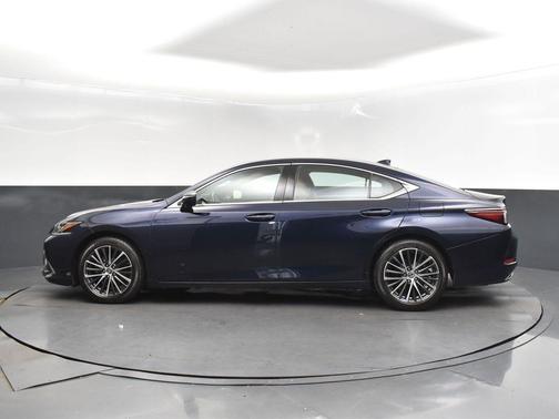 2022 Lexus ES 350 Base