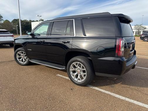 2018 GMC Yukon SLT Standard Edition