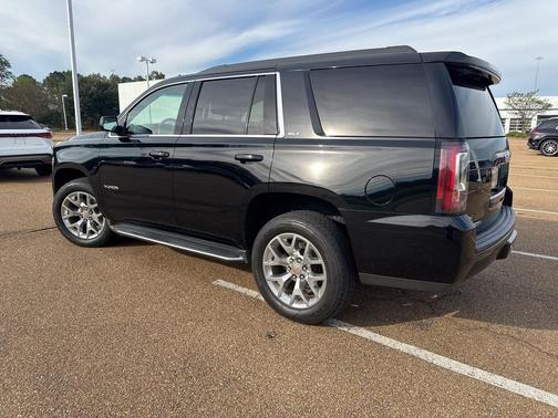 2018 GMC Yukon SLT Standard Edition