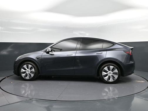 2024 Tesla Model Y Long Range Dual Motor All-Wheel Drive