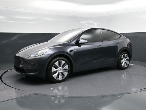 2024 Tesla Model Y Long Range Dual Motor All-Wheel Drive
