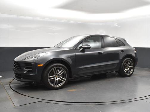 2021 Porsche Macan Base