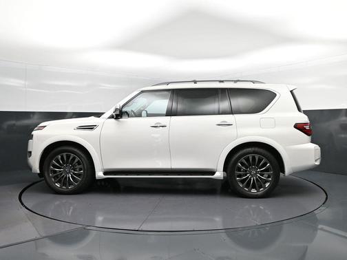 2024 Nissan Armada Platinum 2WD