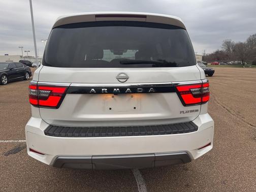 2024 Nissan Armada Platinum 2WD