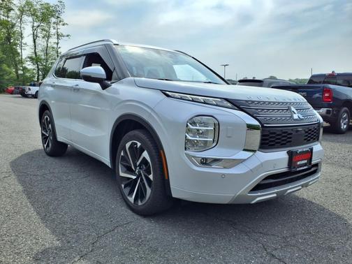 2022 Mitsubishi Outlander SEL