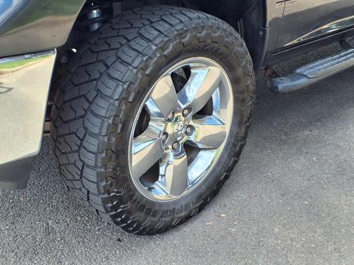 2014 RAM 1500 SLT
