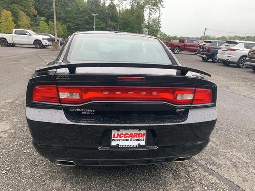 2014 Dodge Charger SXT