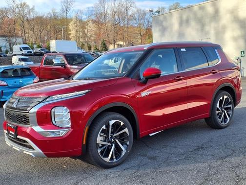 2025 Mitsubishi Outlander PHEV