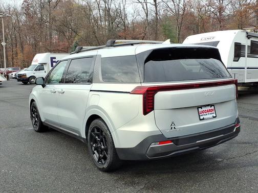 2025 Kia Carnival SX Prestige