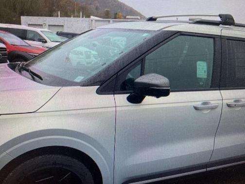 2025 Kia Carnival SX Prestige